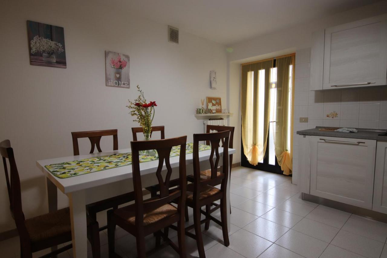 Casa Vacanze Al Borgo Caprino Veronese Exterior foto